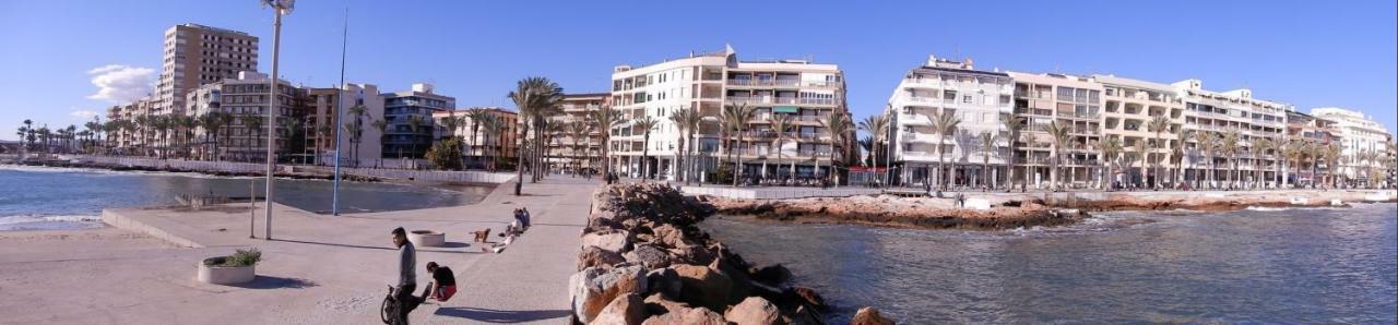 Edificio 1º Linea De Playa, En Paseo Maritimo De Torrevieja, Alicante, Costa Blanca Exterior foto